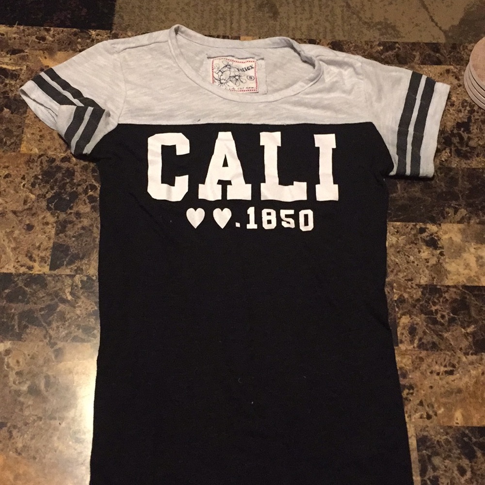 Black and white Cali shirt 1850